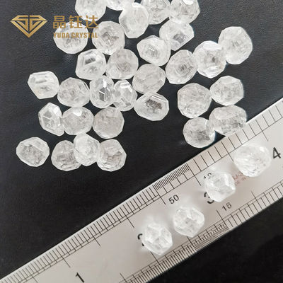 Forma redonda crecida laboratorio del color blanco de Def de los diamantes de 0.6-0.8 quilates HPHT