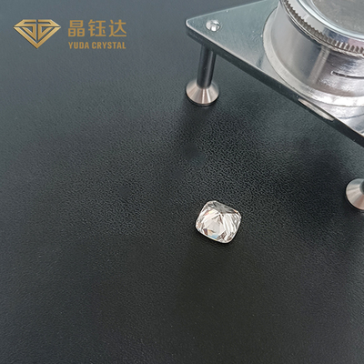 La suposición blanca del color cortó el amortiguador cuadrado de los diamantes del laboratorio brillante para el anillo