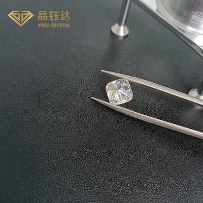 La suposición blanca del color cortó el amortiguador cuadrado de los diamantes del laboratorio brillante para el anillo